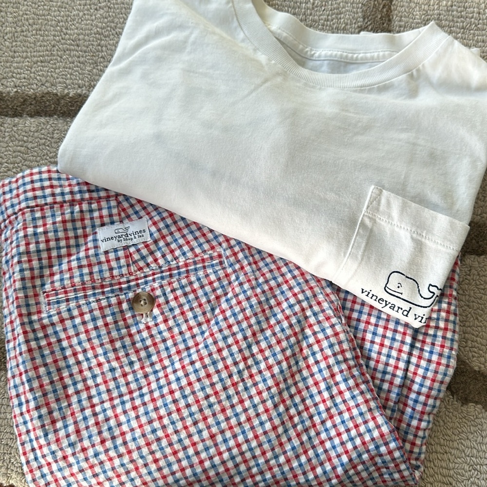 Vineyard Vines Navy / white seersucker Shorts & long sleeve t-shirt SET size 18